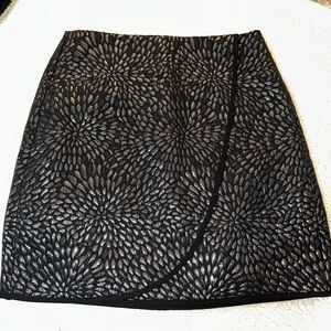 LOFT MINI SKIRT 🖤